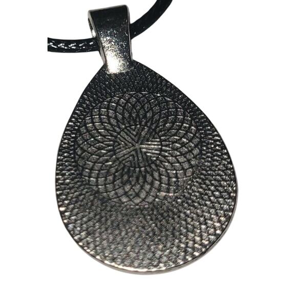 Handmade Acrylic Skin Pendant Necklace Teardrop Pink Purple Blue Silver Black - Picture 3 of 4